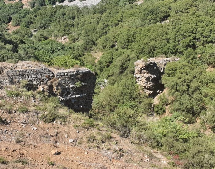 ΓΕΦΥΡΑ ΣΤΟ ΚΑΛΟ ΧΩΡΙΟ (ΡΩΜΑΪΚΗ)