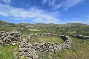 ΞΕΡΟΛΙΘΙΑ ΣΤΟΥΣ ΠΑΡΑΝΥΜΦΟΥΣ 