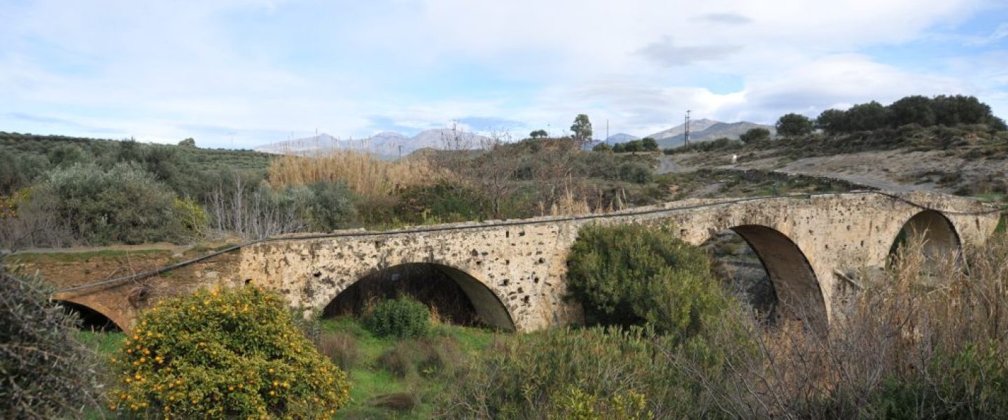 ΓΕΦΥΡΑ ΣΤΟ ΔΕΜΑΤΙ