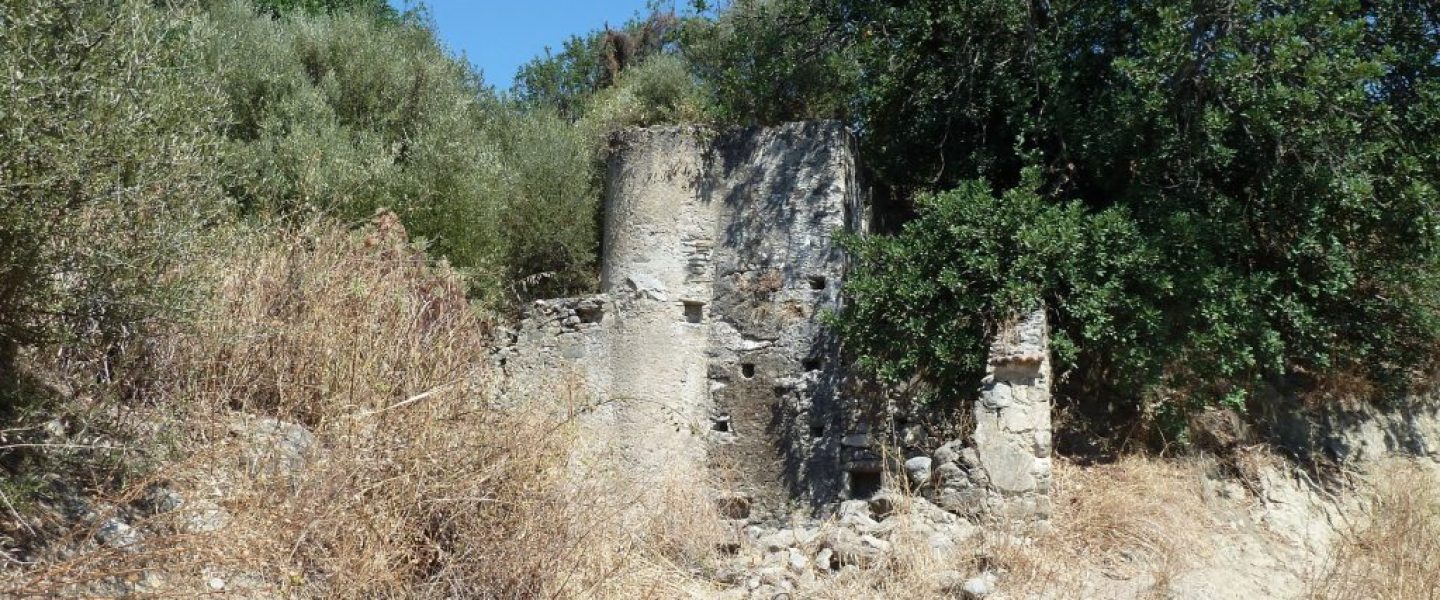 ΝΕΡΟΜΥΛΟΣ ΣΤΟ ΚΑΡΑΒΑΔΟ